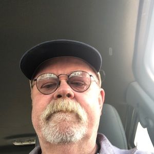 Meet your Posher, Roy